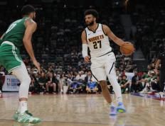 PG电子-浓眉哥回归赛场，连败首场状态亮眼，澳大利亚队观众沸腾！的简单介绍