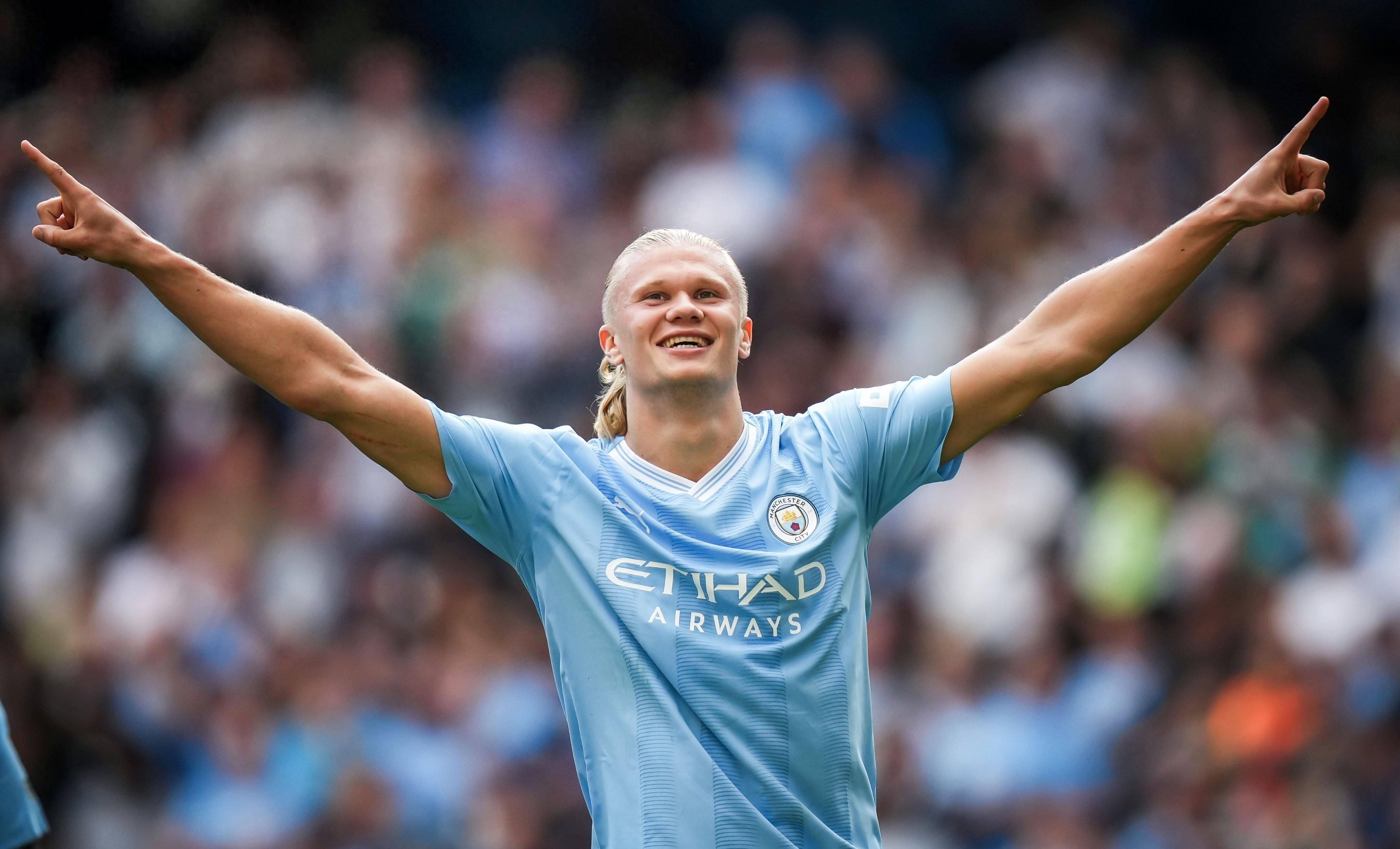 PG国际-哈兰德重返赛场，重返赛场首场状态出色，TL观众沸腾！赢得满堂喝彩(哈兰德比赛回放)